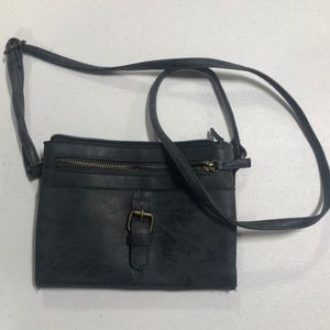 American Eagle‎ crossbody bag